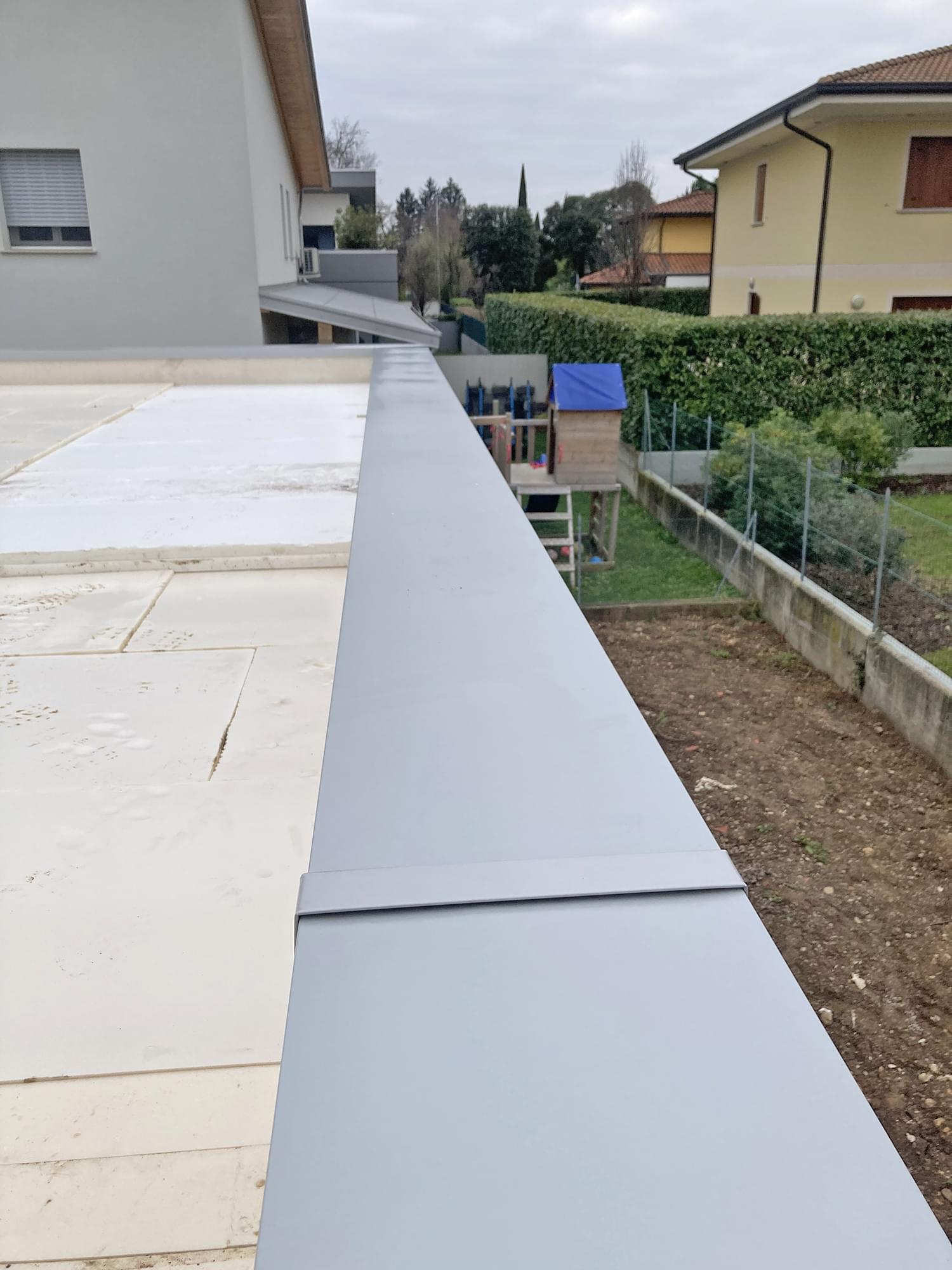  Lattonerie con fissaggi a scomparsa - Lattonerie Spagnol 